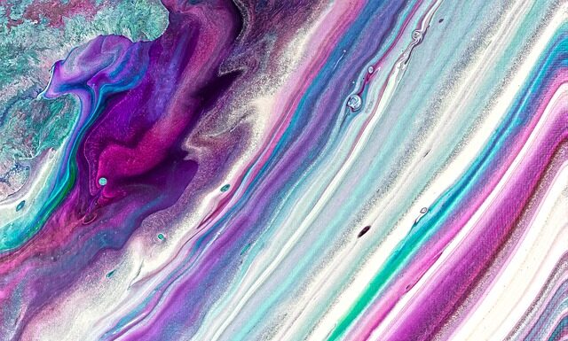 Od czego zależy kolor beretu w wojsku?